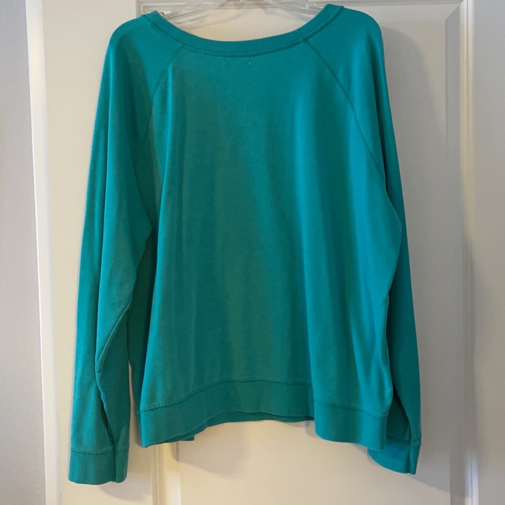 Sweatshirt - Picture 2 of 3